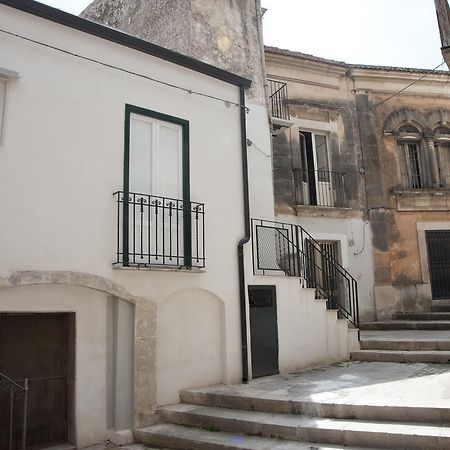 Filinona Apartment Modica Bagian luar foto